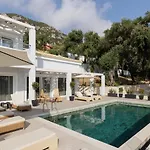 Villa Nisos Corfu Benitses (Corfu)