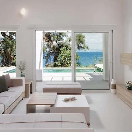 Nisos Corfu فيلة بينيتسيس